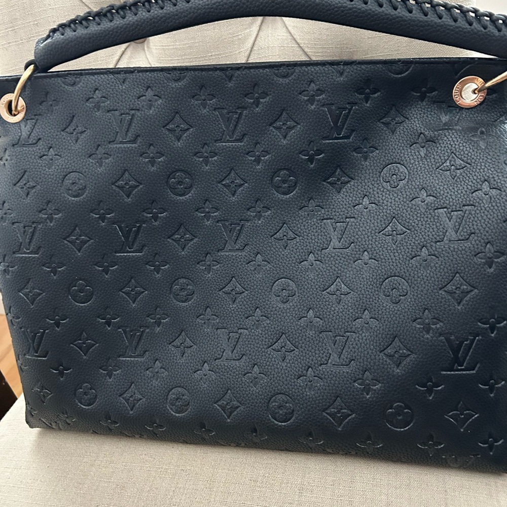 DESIGNER INSPIRED BLACK ARTSY EXTRA LARGE SATCHEL NEW